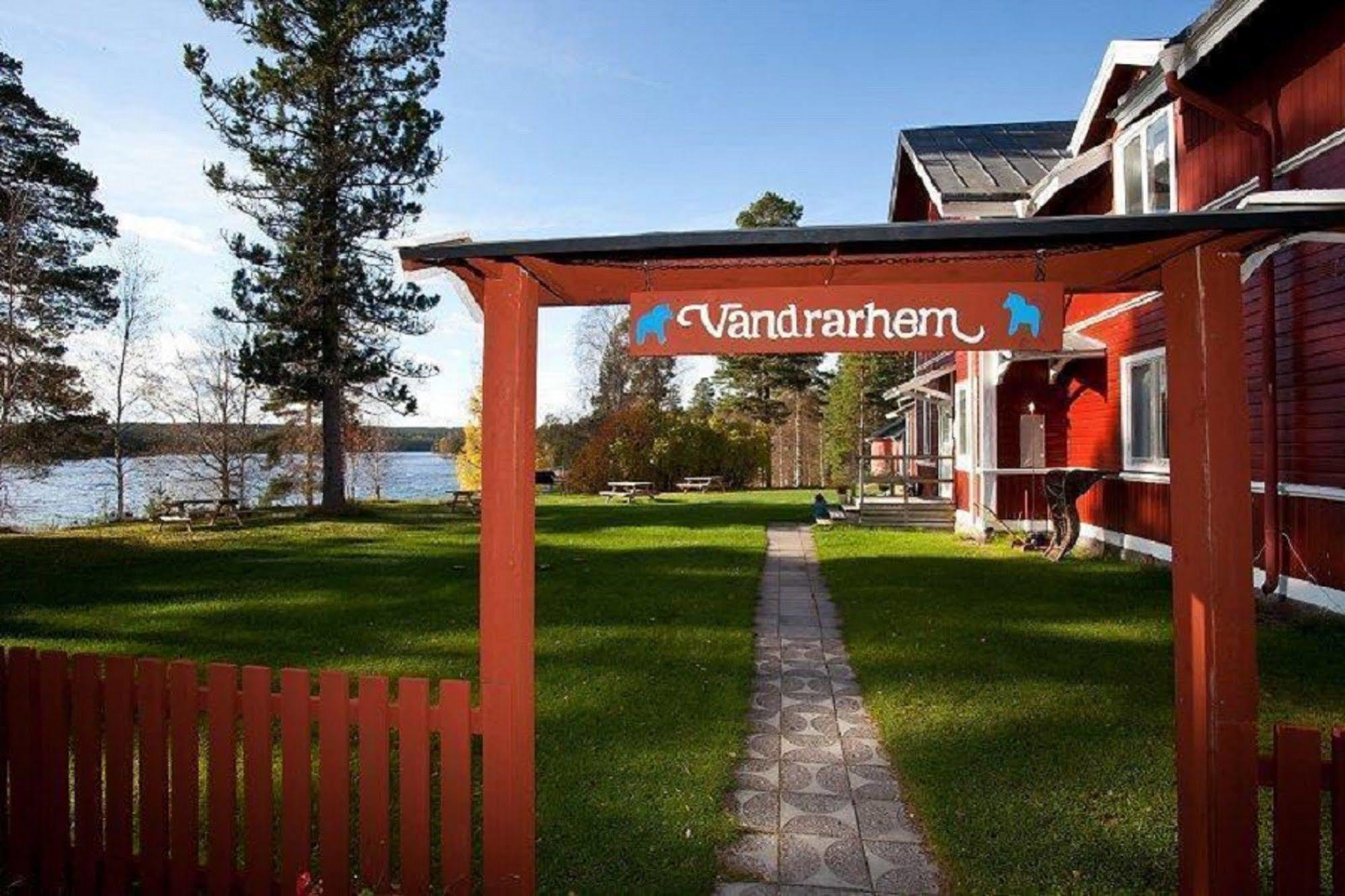 Furudals Vandrarhem Och Sjoecamping Экстерьер фото